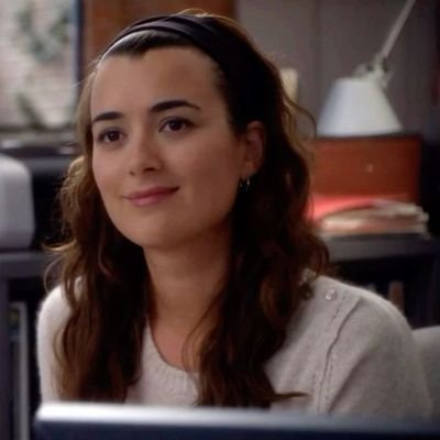 Eleanorenothing's profile picture. ✨️