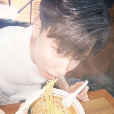 putao_ag's profile picture. — #JuniorMark 🌞🌙   #JJP 🌴🍑