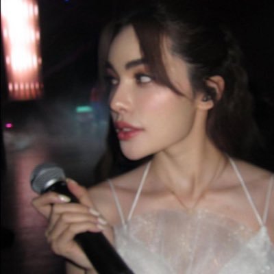 YYozora738's profile picture. 爱 @Ewaraha @itscharlotty 🐶🐰ིྀ .⊹˖ᯓ★. ₊                                                                     🇸🇬🇨🇳