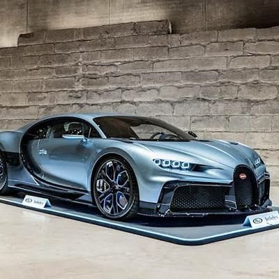 thelar83's profile picture. 