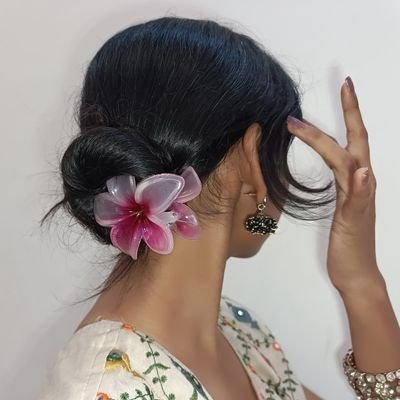 mainlyanu's profile picture. 