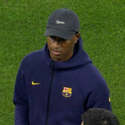 Akintogbade1's profile picture. Fx trader📈 | $Degen $mini 🖤| Used to be Developer💨 | Nutrionist🌿. I follow back 🙂