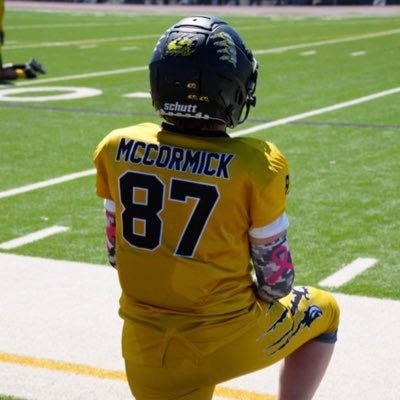 Lockdown_03's profile picture. 2030 DT/DE/C/G/T 5’8 180 Honors and AP  3.7 GPA looking to get recruited