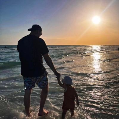 _youquitthat_'s profile picture. just don't care anymore.