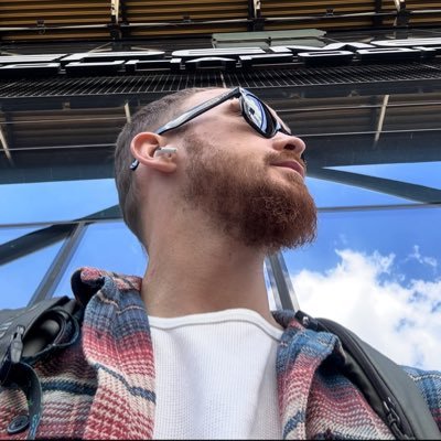 VladimirShyxrz's profile picture. From sea to shore 🌍 | Marine Engineer shaping the future of shipping | Leadership, safety & performance More on my professional journey 👉 LinkedIn below