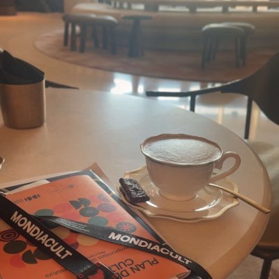 AlzahraniLawyer's profile picture. 