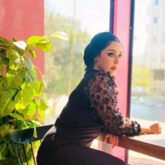 Hooran_art's profile picture. كل أنثى ملكة في عالمها