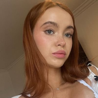 Olora234's profile picture. Don't let the pain blind you from seeing the Gain💖💖