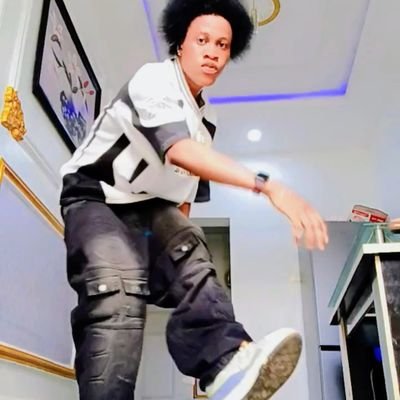 Bahdboi_stoner's profile picture. 󱢏D͓̽E͓̽E͓̽--M͓̽A͓̽I͓̽N͓̽-- B͓̽A͓̽H͓̽D͓̽B͓̽O͓̽I͓̽--_͓̽S͓̽T͓̽O͓̽N͓̽E͓̽R͓̽🎼🌎