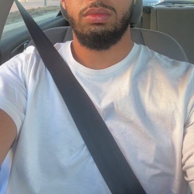 Uchlw59's profile picture. Lille 📍passif. venez dm pour snap !