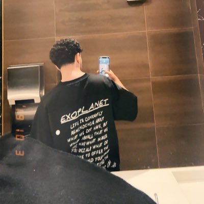 E8eH38's profile picture. 