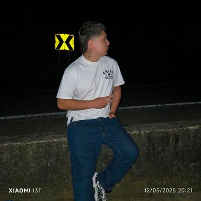 AndresNavia46's profile picture. 