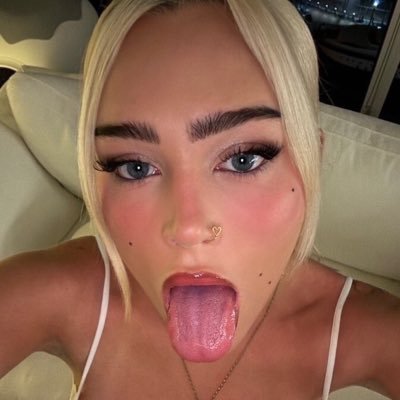 DrainerBeta's profile picture. You’re just an 🏧 for me loser🤭