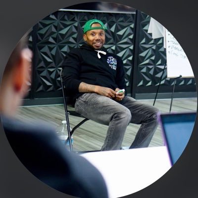 MarquelRussell_'s profile picture. 📈 I Help Business Owners Scale Companies That Run Without Them 🧾 Men Lie, Women Lie, Numbers Don't • Get The Blueprint Below