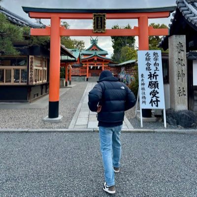 Pokemon_Hoarder's profile picture. Always stuck on go