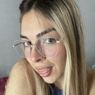 sofzari's profile picture. currently thriving in soft denial