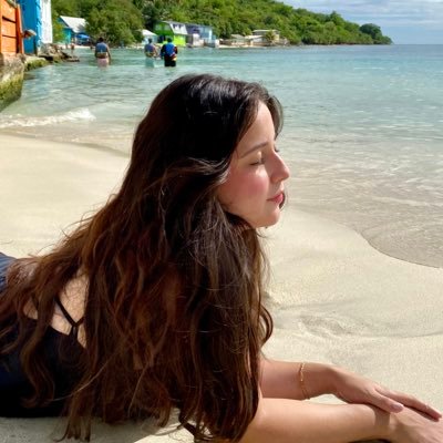 xcastri27's profile picture. tengo una pug