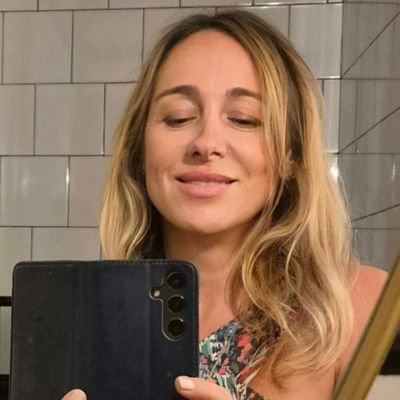 naranjonecon's profile picture. 