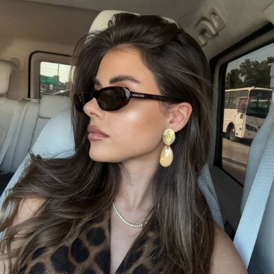 VelourKitten866's profile picture. Gym · Pilates · Travel · Dogs