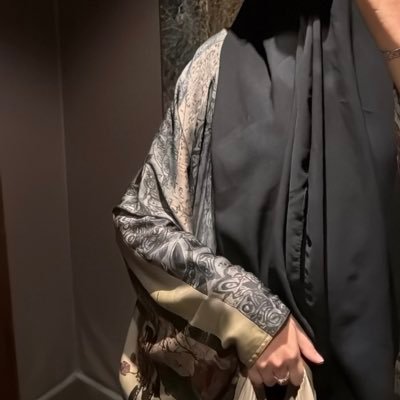 h111ba's profile picture. 