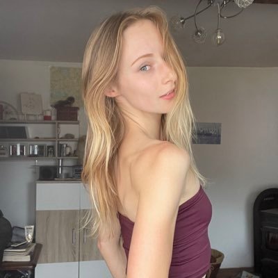 Roseexbrown's profile picture. horsegirl content and maybe a bit more🤭 Check out if your curious⬇️😋