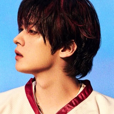 minhoacervo's profile picture. 🤍 acervo (??) dedicado ao nosso pai de lésbicas e três gatos, embaixador da Gucci e dancer da geração: #leeminho