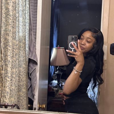 liyaahgotfanss's profile picture. Da Real Doll 💗 Click The Link In My Bio 🥰
