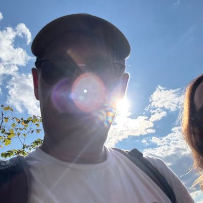 ValeriB25853's profile picture. FCK Grün. Nur✌️FCK Antifa No Woke!Für Freiheit und Demokratie in🇩🇪❤️💙Für Weltfrieden 🕊️💙💙💙💙💙
