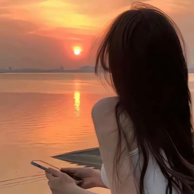 RogerMacae1985's profile picture. #呼和浩特 04在校生，接受上门委托 自己接线下 赚点生活费  （中介 口嗨 求放过）此号备用，乖宝宝私我大号 @yydss001