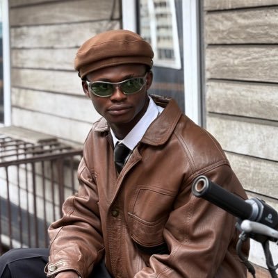 Jojomingos2003's profile picture. 🎵 Artist | JOJOMINGOS New single “JAYE” dropping soon 💫 Presave now 👉 https://t.co/CMVdP84074