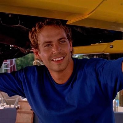 erenbsx's profile picture. 