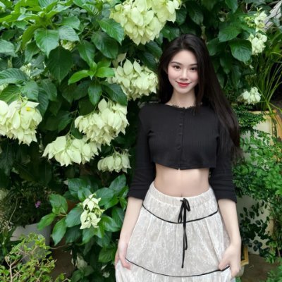 momom69321's profile picture. Golf🏌️, growth, and a little ☀️sunshine. No porn, just real accounts
#Golf #Travel #Fitness