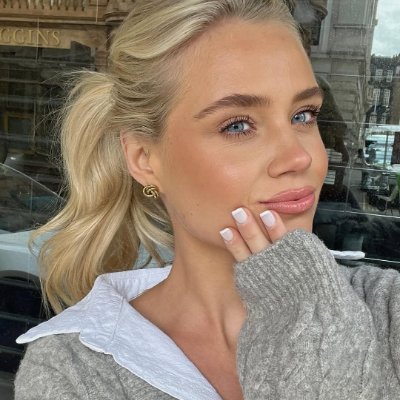 YoungmRax's profile picture. Measuring the world with your feet and collecting the scenery with your heart is the best reward for life🇬🇧 🚫pornography🚫 AI