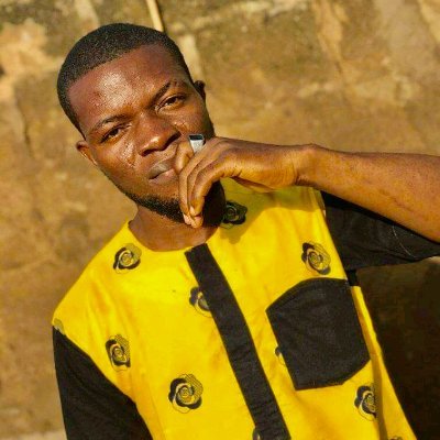 EmpireLawal's profile picture. https://t.co/SVO20YjQrF

https://t.co/n1eebWwbjU

get paid to watch video check link in bio