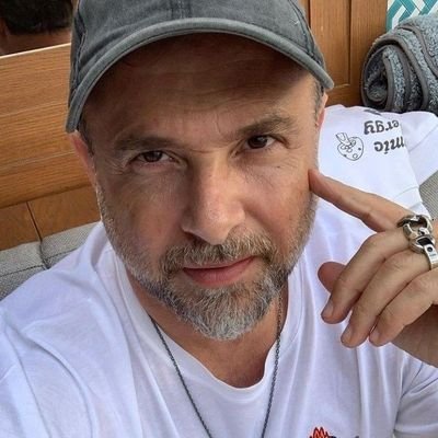 KeremBikma32103's profile picture. Am Kerem Bikmaz  I work as neurosurgery lives in turkey instanbul 💓💖