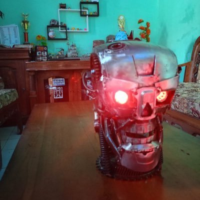 UmayrobotsKenny's profile picture. 