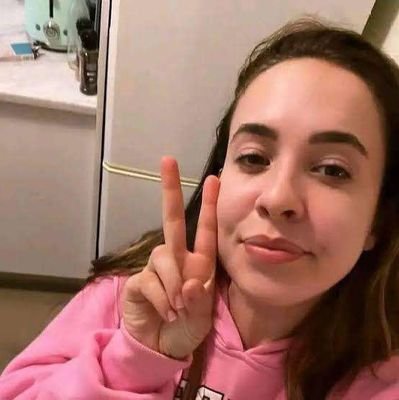 miavikky29's profile picture. Just me🥰and myself😘🍷