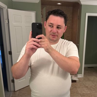 jaweissmann's profile picture. Sharpscout lookout for the Mayflower on Xtacy