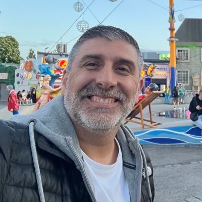 manuelvaras's profile picture. 
