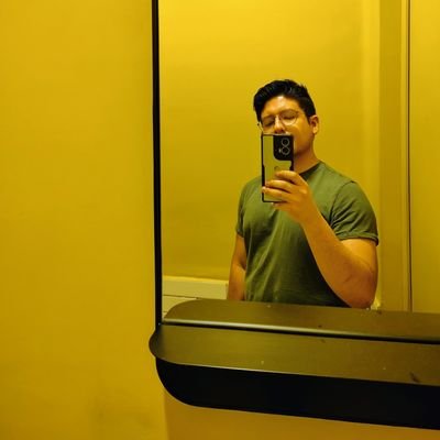 Doz97's profile picture. Soy el peor apartando lugares.