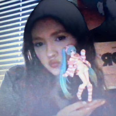 g0rygurl's profile picture. d1 attention whore//18!!//FREE PALESTINE 🇵🇸