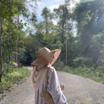 rereargh's profile picture. This is I am