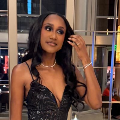 _luanne__'s profile picture. Ig - luannelewis_