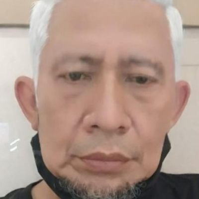 ariezmach's profile picture. 