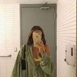 Aubawbih262's profile picture. 