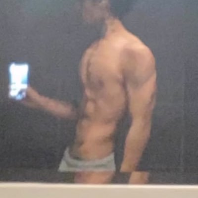 whosaaaron's profile picture. 