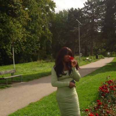 UduFavour's profile picture. God's lover🤭 | Medicinal Chemist👩‍🔬