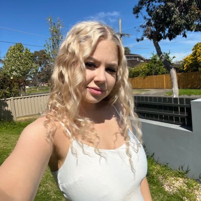 bellalucy6554's profile picture. 