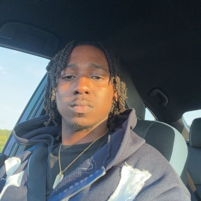 sxheazy's profile picture. 