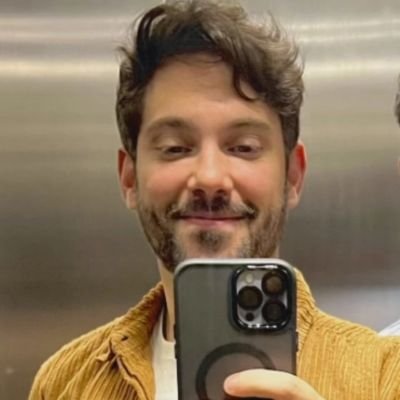 LewisFinla88497's profile picture. 📍 Dermatologist 🩺🔸 Skincare 💉
🔸 Philanthropist 💫🔸 Hardworking 🤝
🔸 Traveling✈️ 🔸 Exploring 🚀